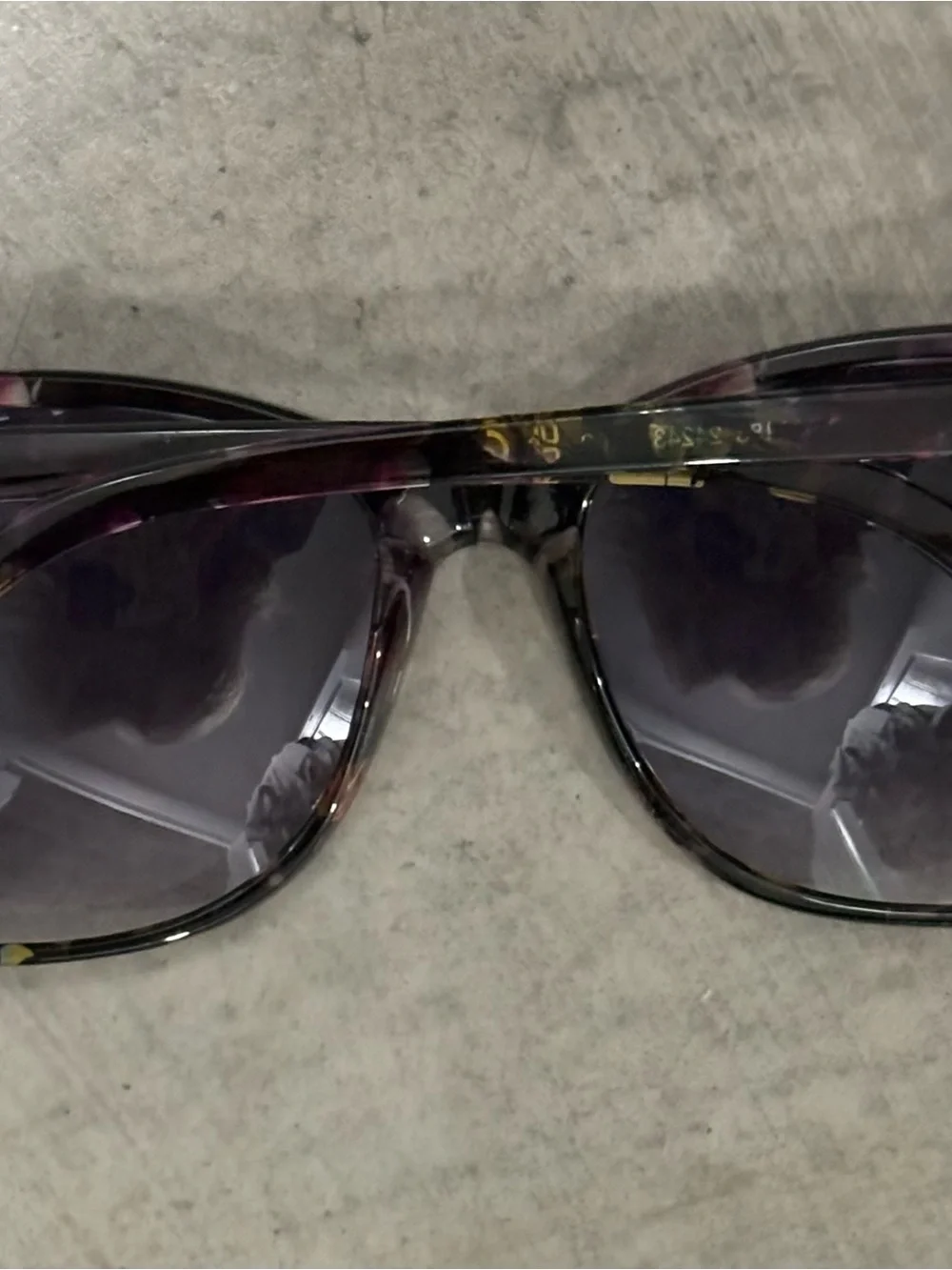 Disney Minnie Floral Sunglasses.